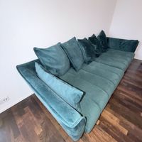 Großzügiges Designer-Sofa in Smaragdgrün – 3 Meter breit