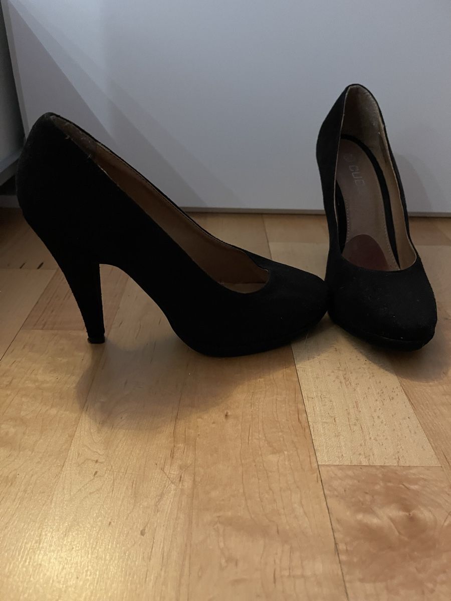 Cube Damenschuhe: Absatzschuh – Neu (gemäss Beschreibung) aus Pfäffikon ZH von JanineZ98 1