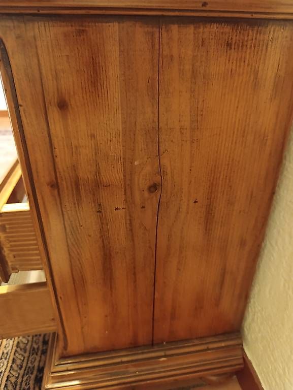 Comodini: Nachttisch / Beistelltisch – Usato da Luzern venduto da gowshekan98 2