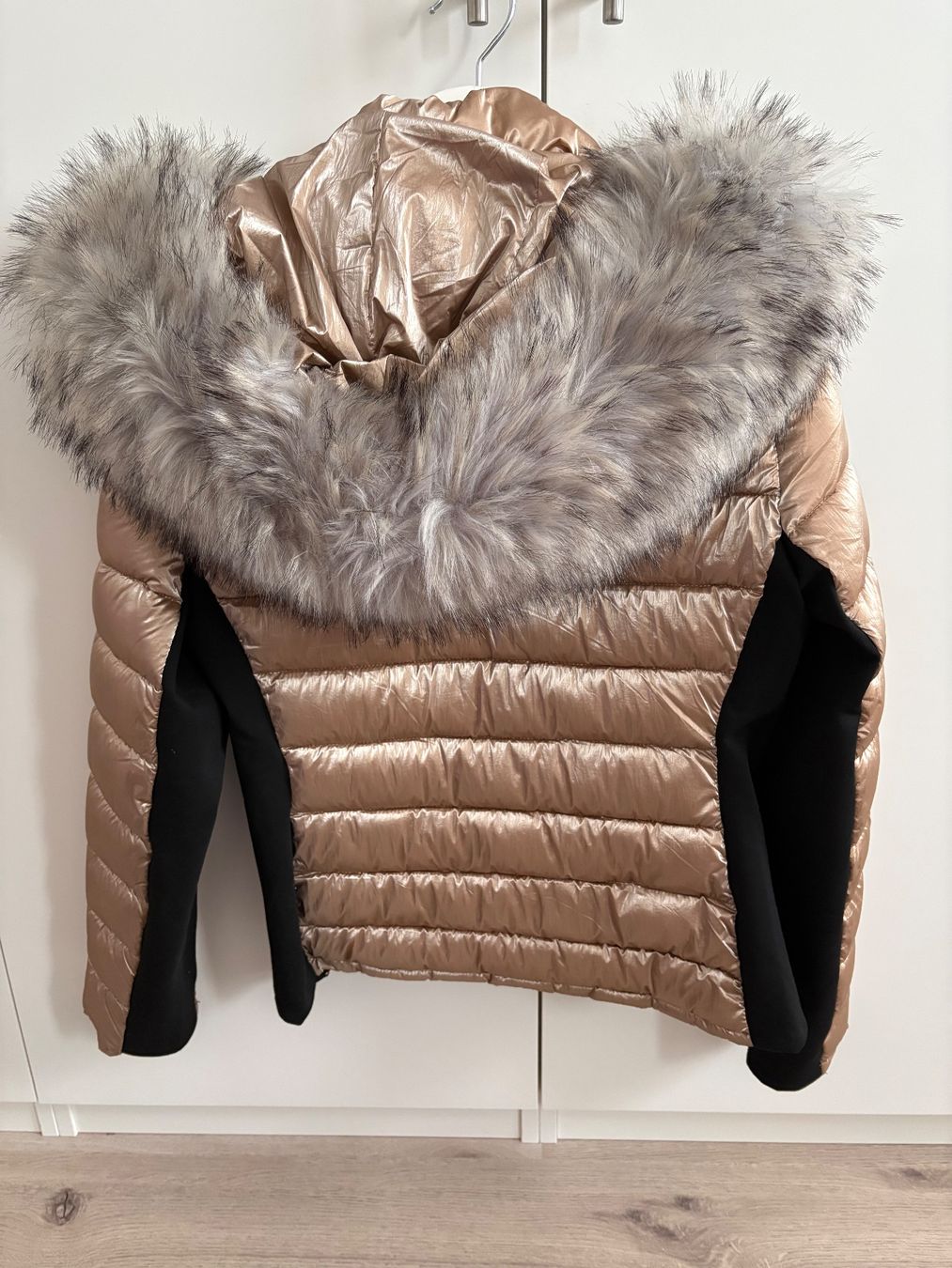 Vestes: Winterjacke Damen Grösse M – Neuf (Voir description) à Rütschelen par Rotkorn 3