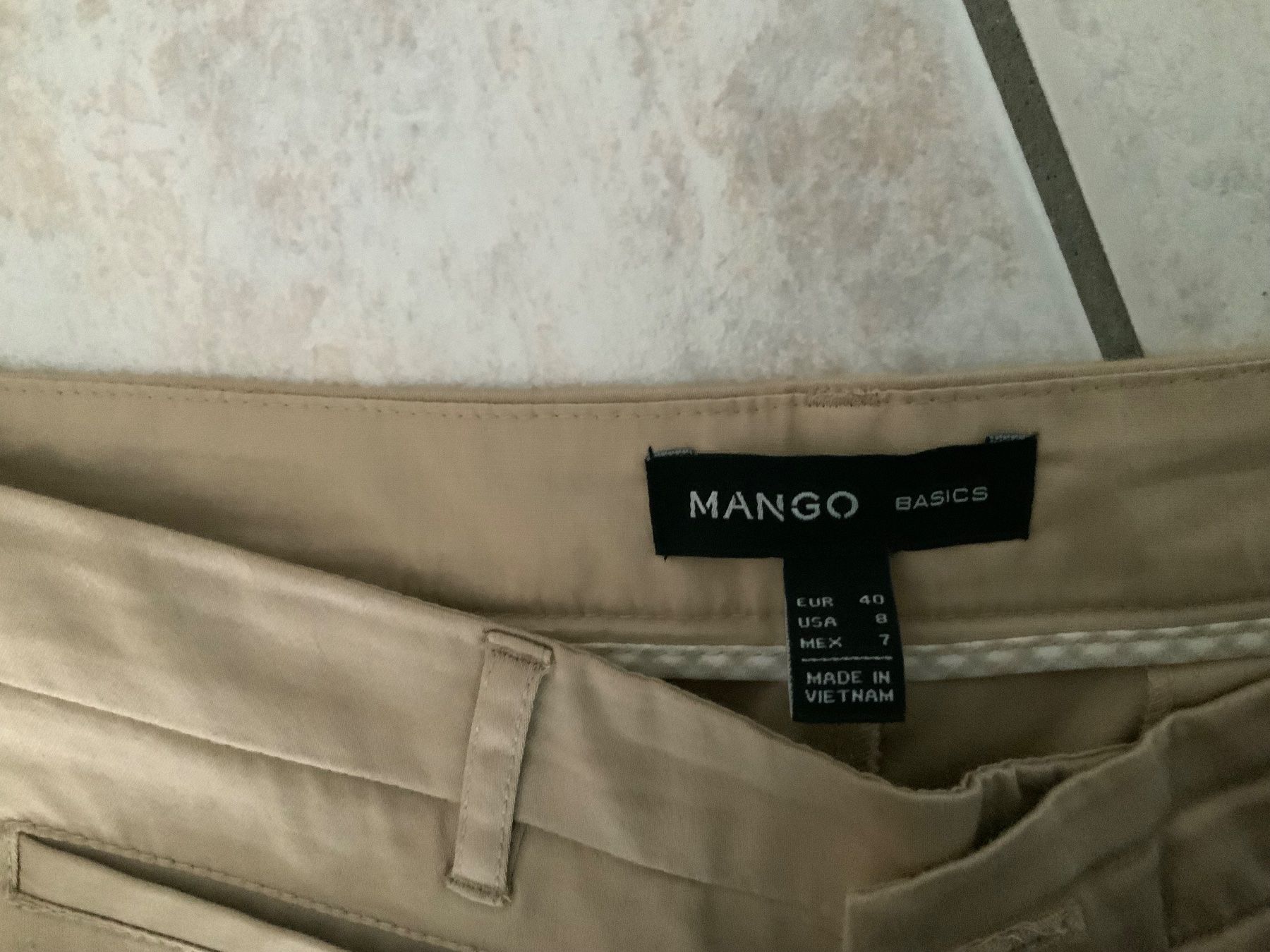 Mango Pantaloni: Leichte Damen Hose Mango 36/38 – Usato da Kappel venduto da Mya986