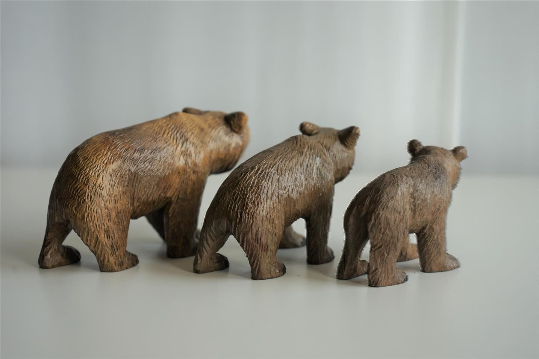 Figurines: 3 Bären, geschnitzt – D'occasion à Brienz BE par P.Edelweiss 2
