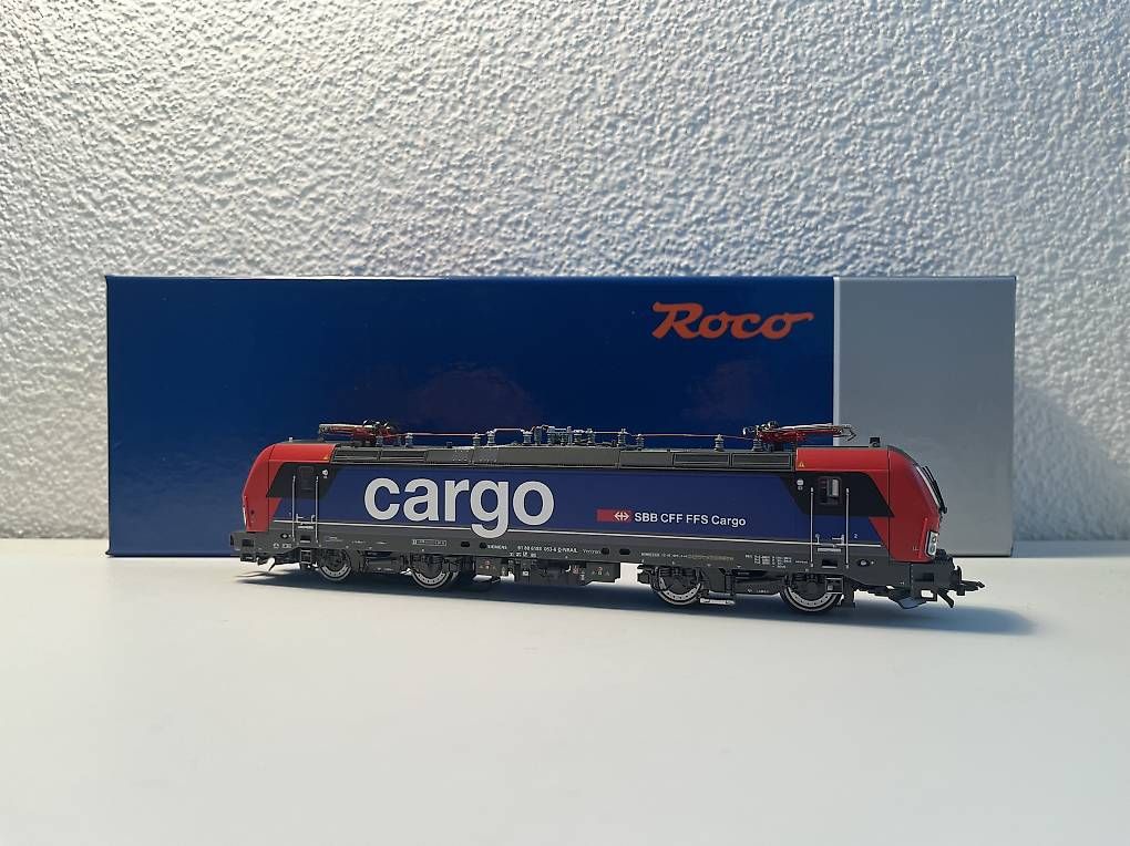 Roco Modellini di ferrovie: Roco 7520130 // SBB Cargo Vectron // AC-Sound – Nuovo (secondo la descrizione) da Liestal venduto da Julob40