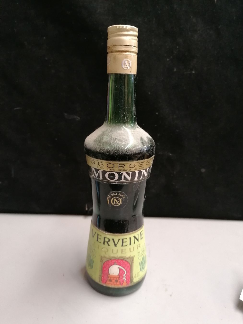 Bevande alcoliche: VERVEINE LIQUEUR – Usato da Genève venduto da Leboucheoreilles