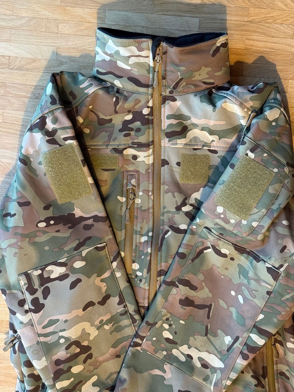 Mil-Tec Uniformi: Mil-Tec Softshell Jacke - SCU 14 - Multicam - M – Usato da Uster venduto da Fluberius