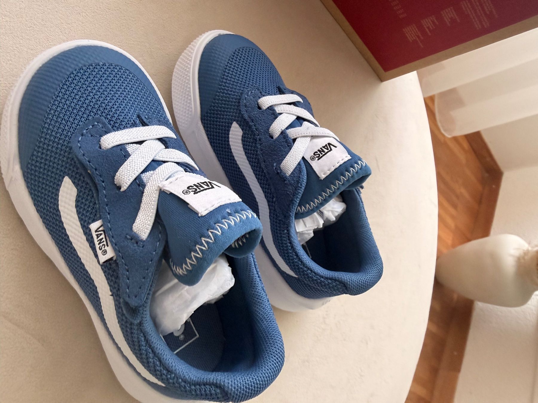 Vans Chaussures garçon: Vans Kinderschuhen 24 – Neuf avec emballage d'origine à Zug par ang_9cl8 2
