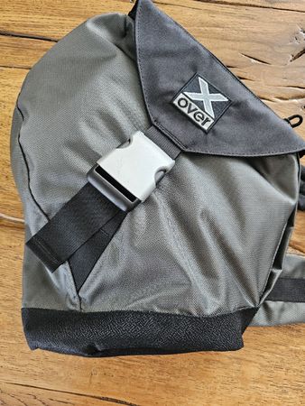 X-Over Sling Bag Gr. S ideal für City, Velof. und Freiz.NEU