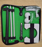 Neuwertig es Minigolf Set für Zuhause oder Büro 