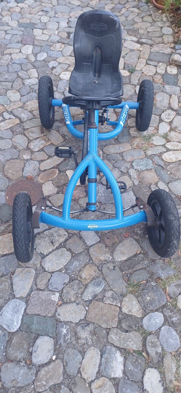 Fahrzeuge für Kinder: Berg Gokart – Gebraucht aus Neerach von Milangruen