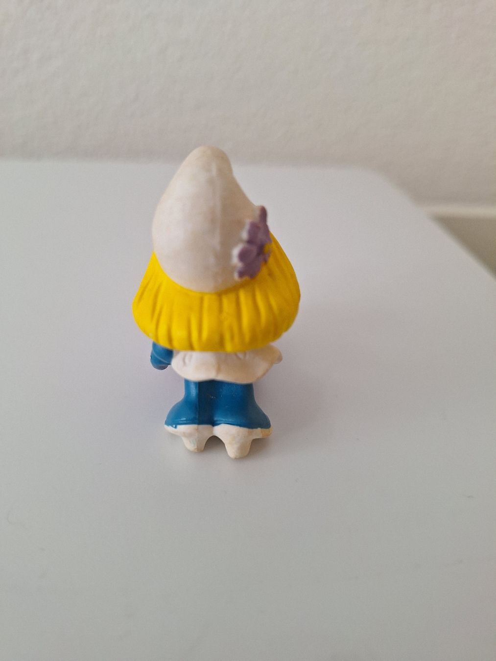 Schleich Statuette: Osterschlumpfinchen mit Kücken im Ei – Nuovo (secondo la descrizione) da Rothrist venduto da Stranglehold 1