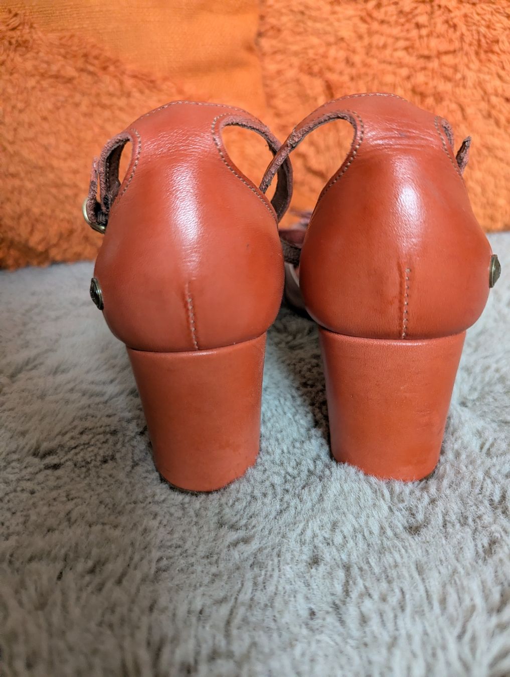 Neosens Scarpe da donna: chaussures neosens 39 – Usato da Montreux venduto da dem_gyt9 4