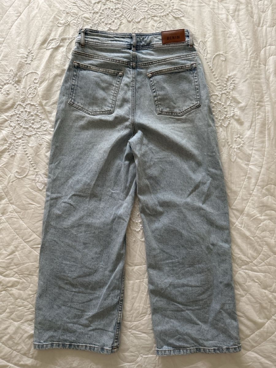 Sezane Jeans: Jeans Le Crop Sézane – Usato da Confignon venduto da mel_9m6w 2