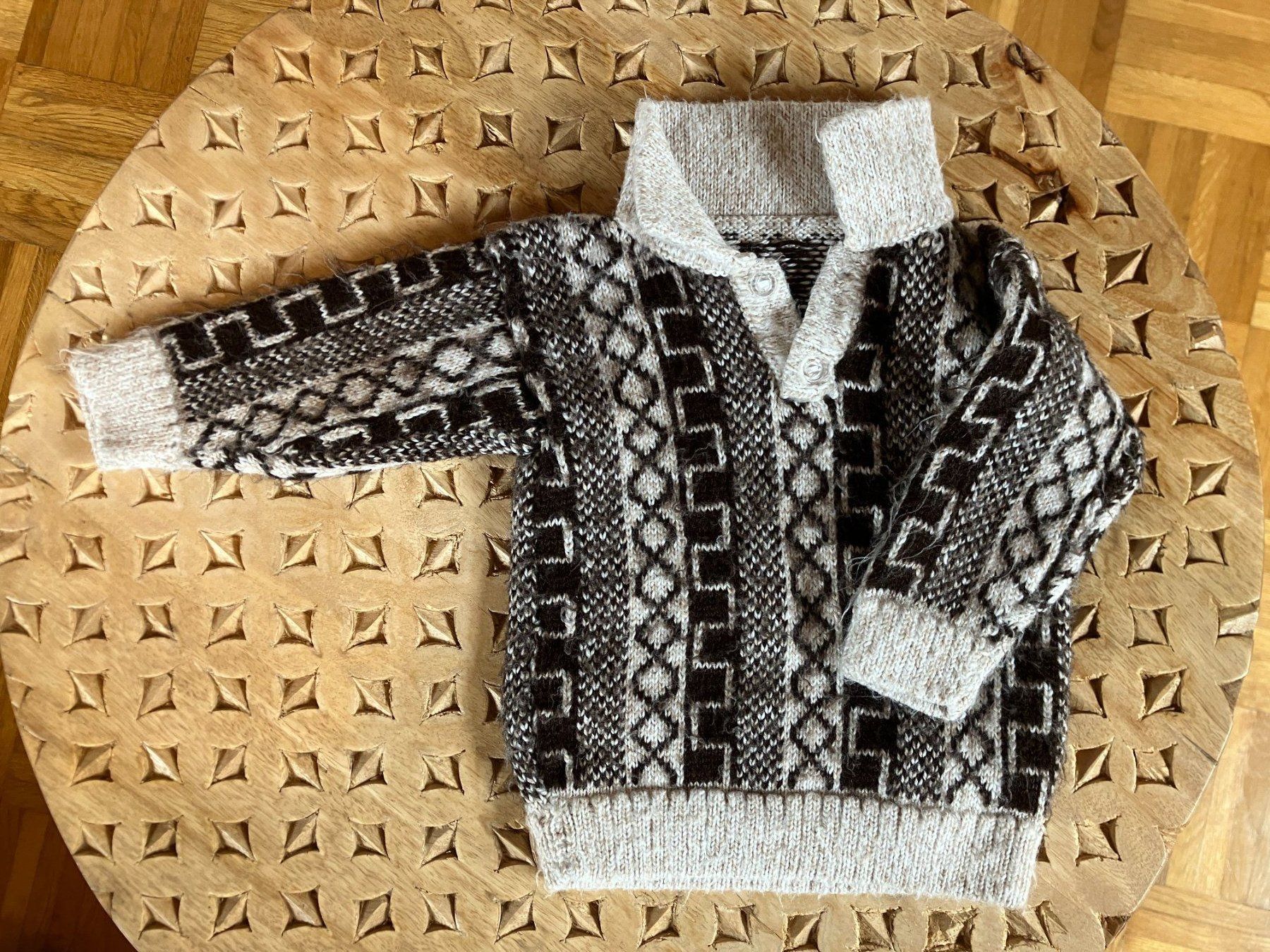Pullover & Sweatshirts: Pull hiver, taille 74 – Gebraucht aus Cugy FR von fan_g2hc 1