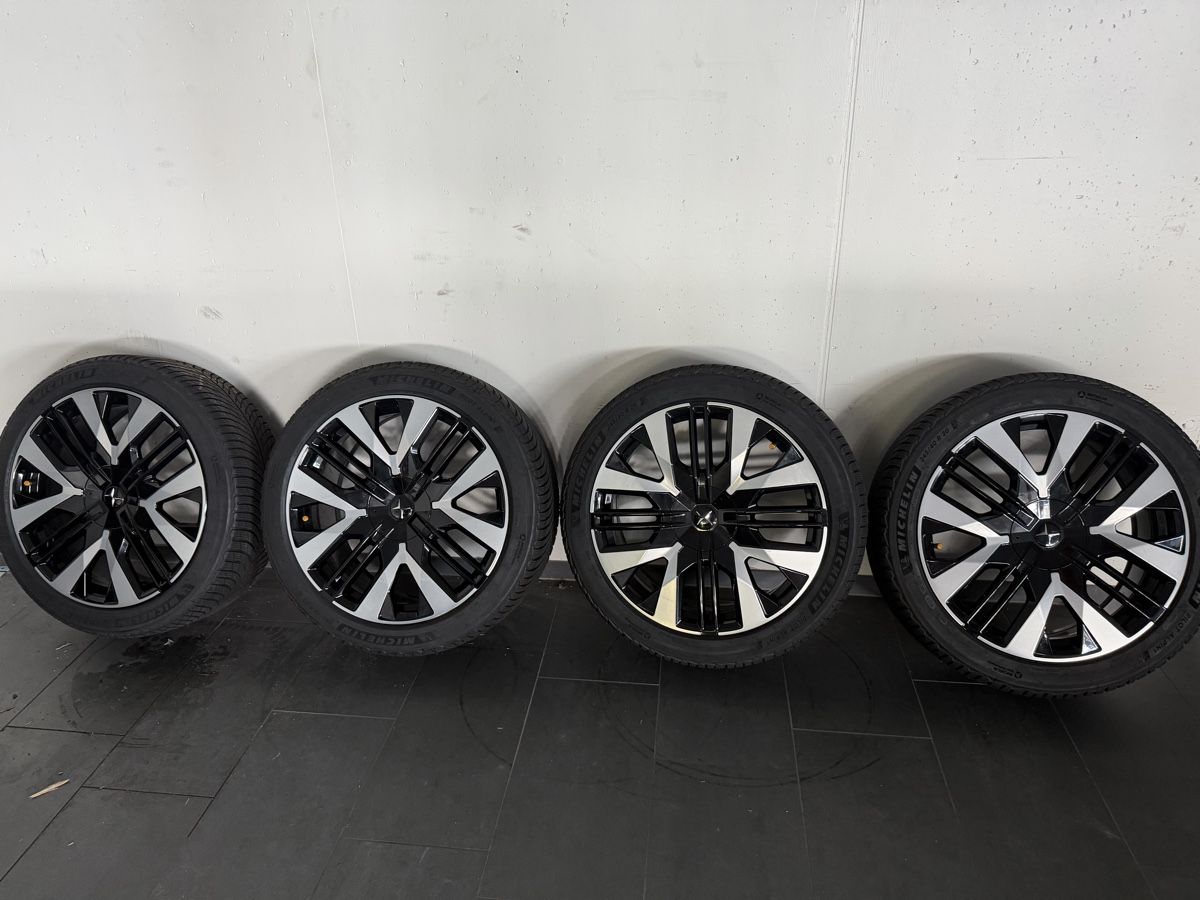 Pneus & Roues: Original Polestar 2 Performance Winterräder ab 1.- NP:4220.- – D'occasion à Bassersdorf par ant_yq2j
