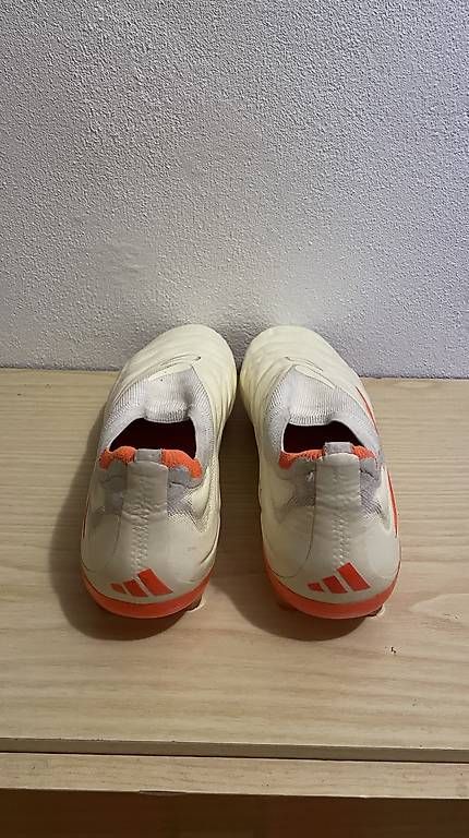 Chaussures hommes: Adidas Copa Pure Grösse 47 1/3 – D'occasion à Herzogenbuchsee par alexandra_1234 3