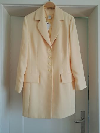Langer Blazer in Pastellgelb Gr. 38