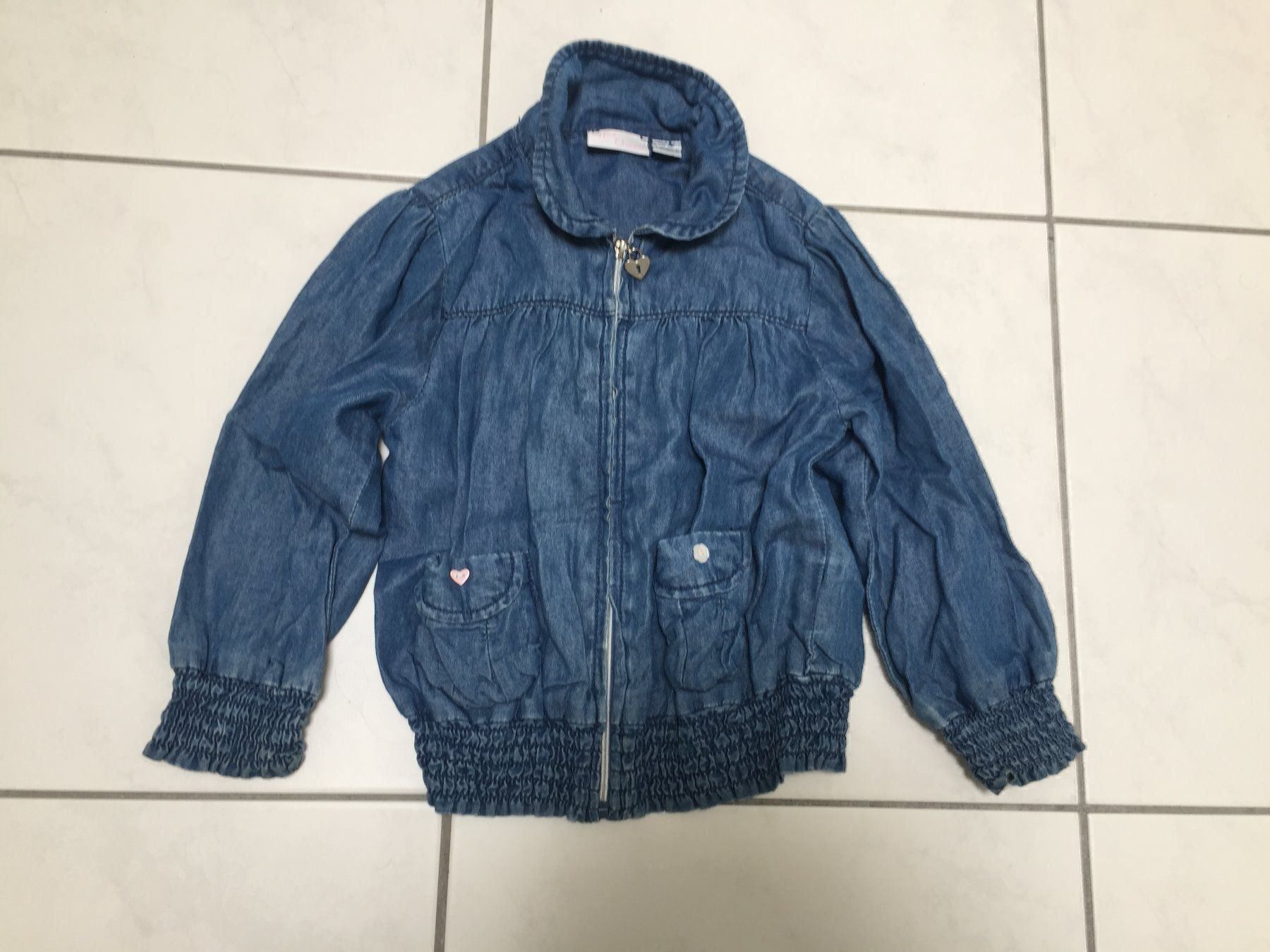 Jacken & Mäntel: Leichtes Jeansjäckchen – Gebraucht aus Muttenz von Juvenile33