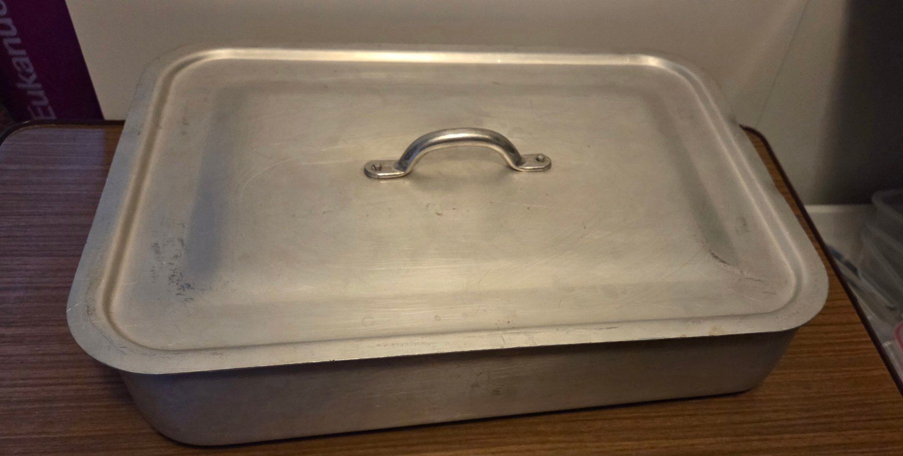 Casseroles: Ein Bräter Eckig Alu – D'occasion à Niederbipp par Trude04 1