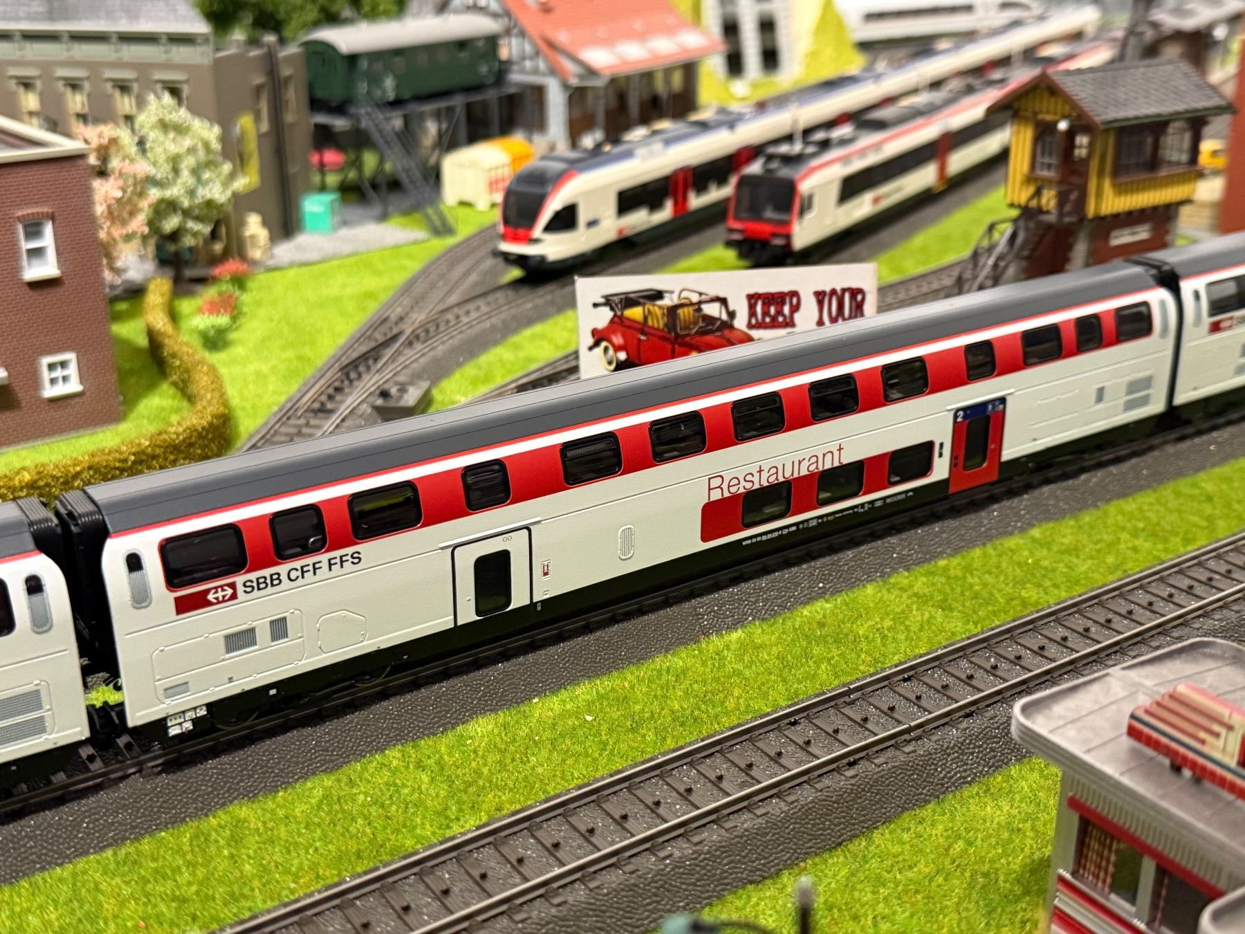 Roco Modellini di ferrovie: Roco - SBB IC 2020 "Refit" - h0, AC, digital, OVP – Nuovo (secondo la descrizione) da Solothurn venduto da NB_SO 6