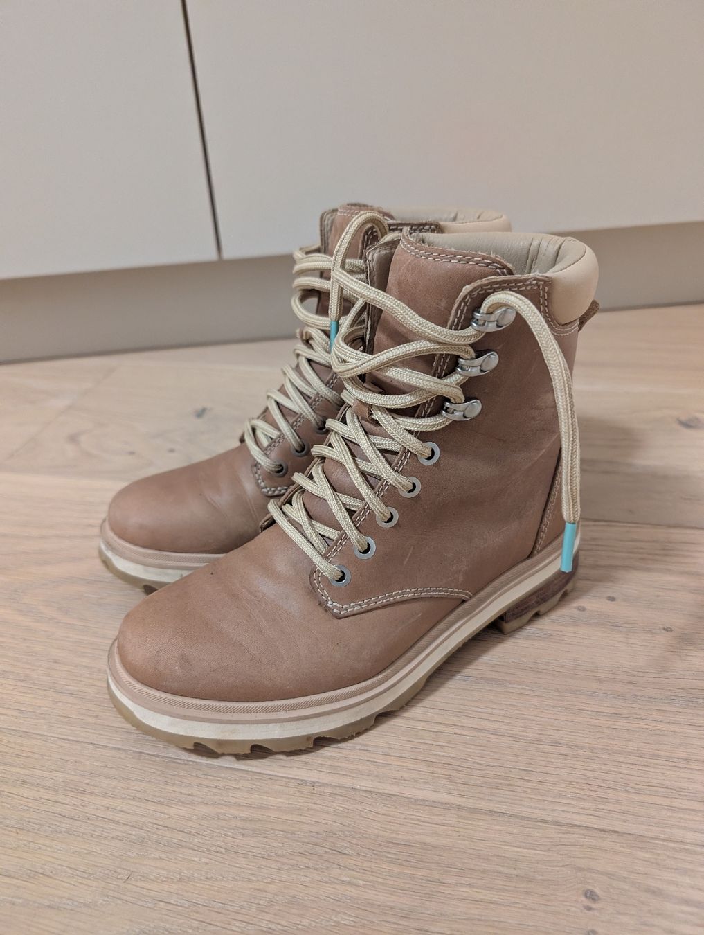 Sorel Damenschuhe: Sorel Damen Winterstiefel Grösse 37'5 – Neu (gemäss Beschreibung) aus Einsiedeln von alegna89