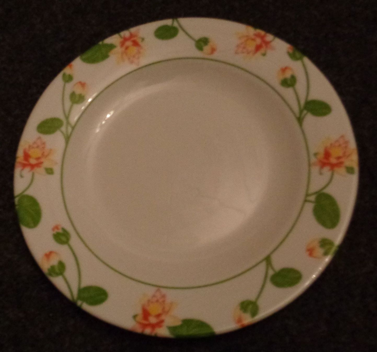 Set di piatti: LUMINARC BLUMEN-KAFFEE SERVICE  18 STK. – Usato da Lausanne venduto da kiliman73 2