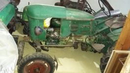 Oldtimer - Traktor DEUTZ D15 mit Mähbalken , verm. 1. Hand