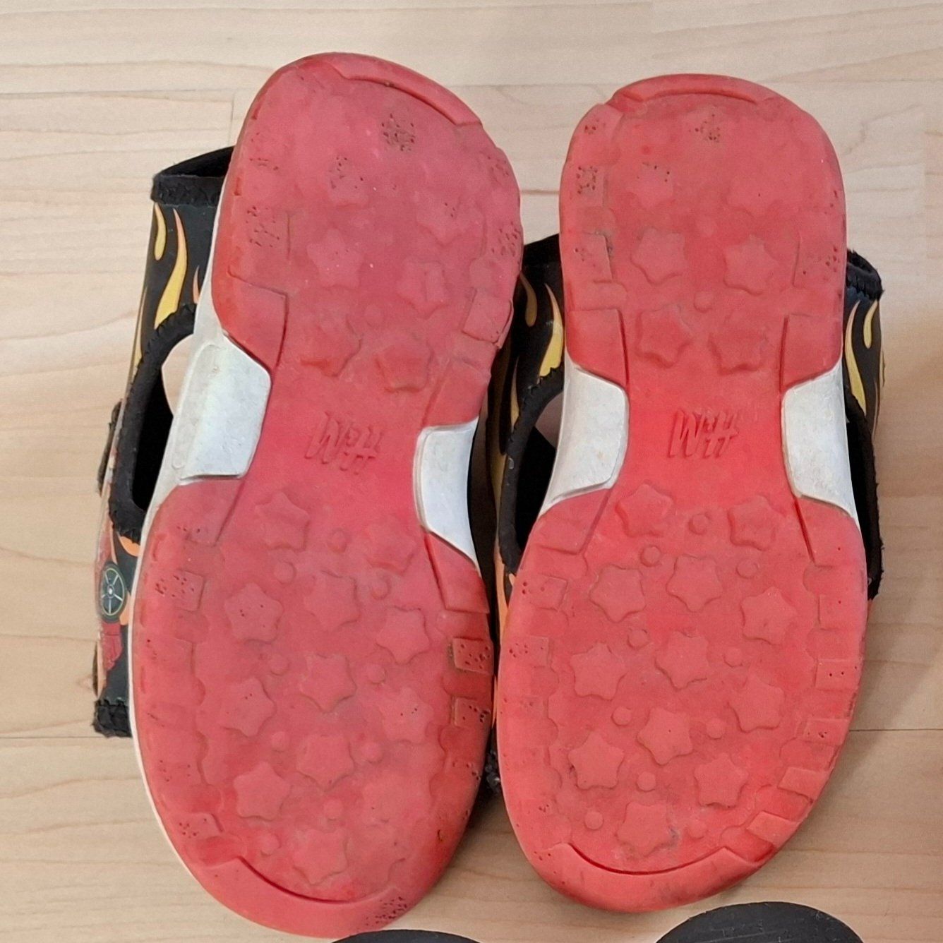 Scarpe per ragazzi: Sandalen gr.ca.28/29 – Usato da Oberurnen venduto da rotty80 1