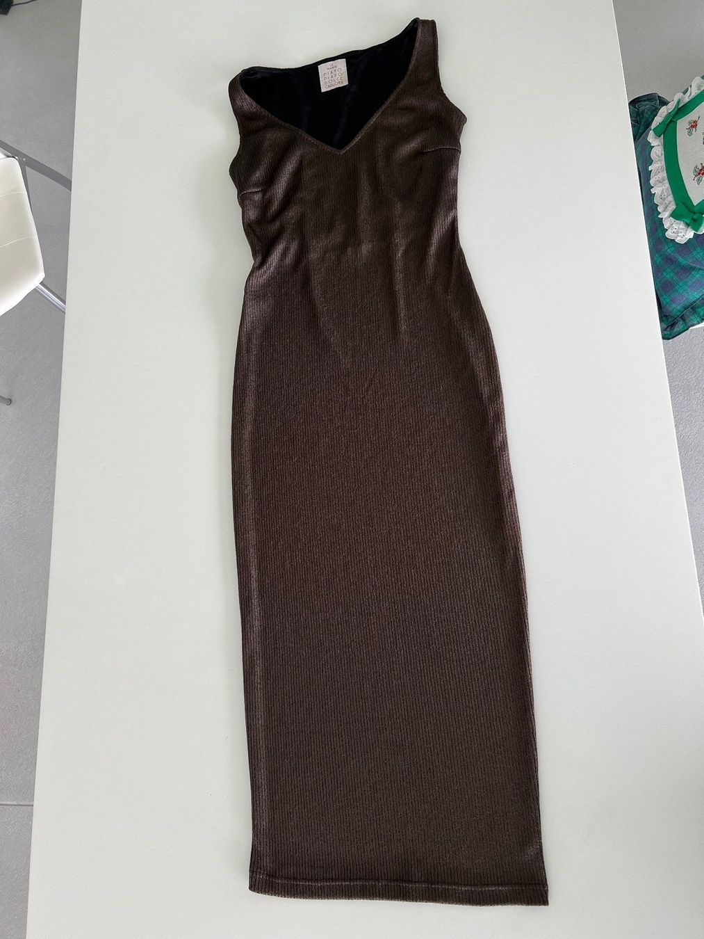 Kleider: Elegante glänzenden brown Jersey AbendKleid – Gebraucht aus Horgen von Esterina 1