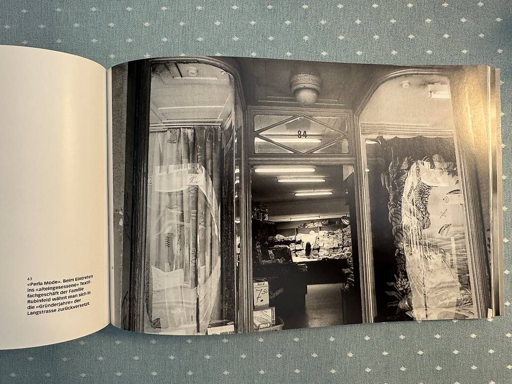 Bücher: Fotobuch Ursula Markus - Mensch Langstrasse – Gebraucht aus Bachenbülach von photomoments 3