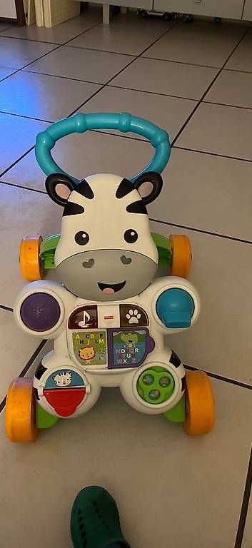Fisher-Price Giocattoli: Fisher Price Lauflernwagen Zebra – Usato da Gunzwil venduto da Mercurina82