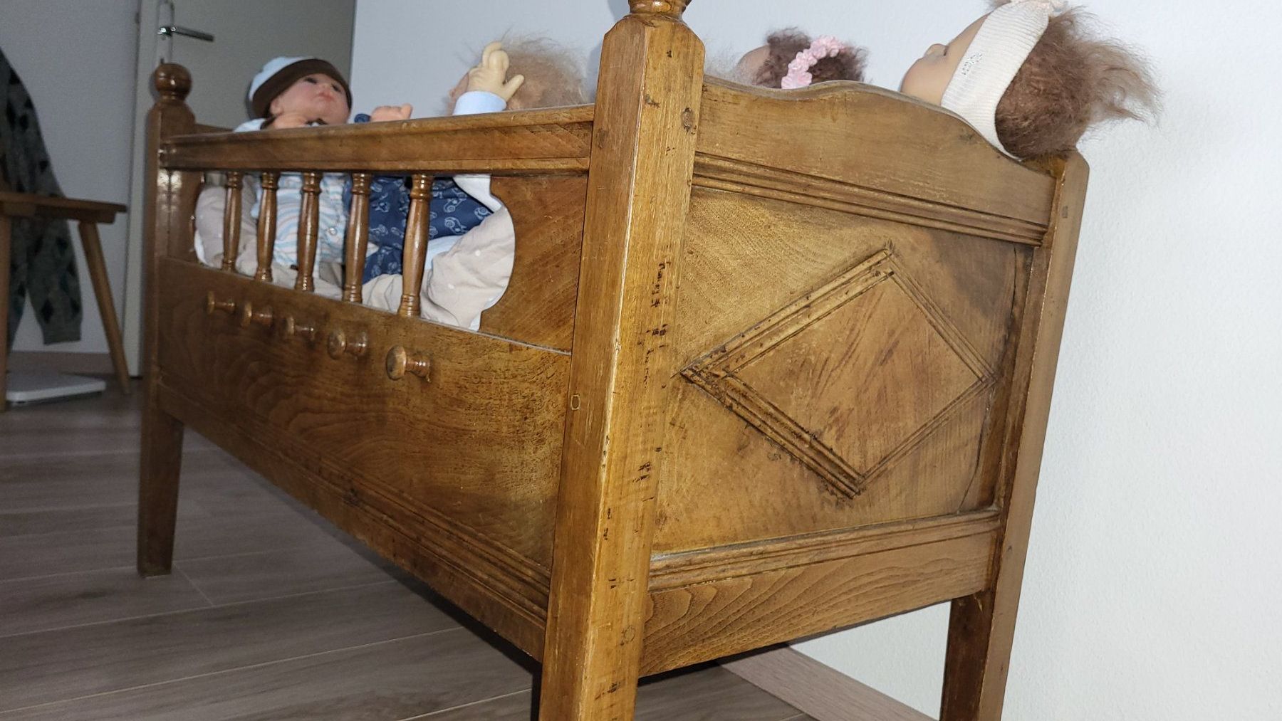 Lits: Altes Kinderbettli – D'occasion à Thun par eb7_85tk 5