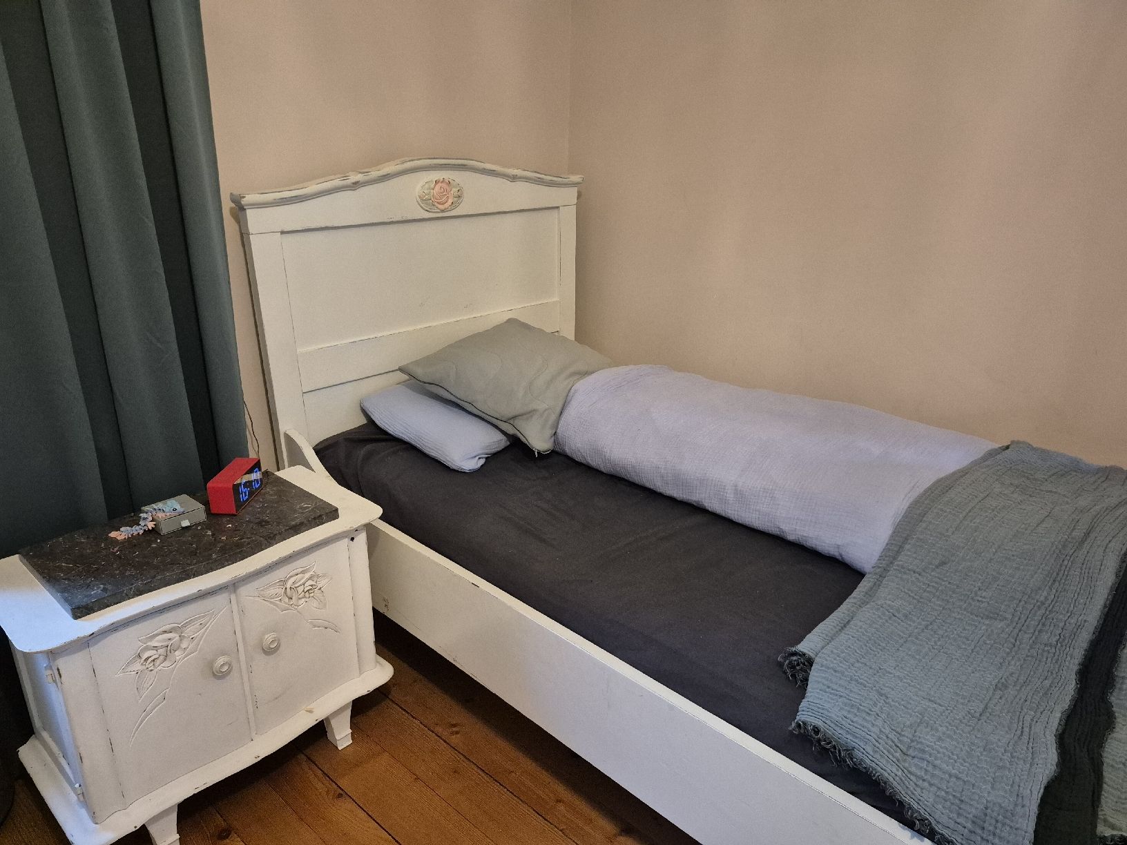 Letti: Möbel für Mädchenzimmer – Usato da Willisau venduto da DKW36 3
