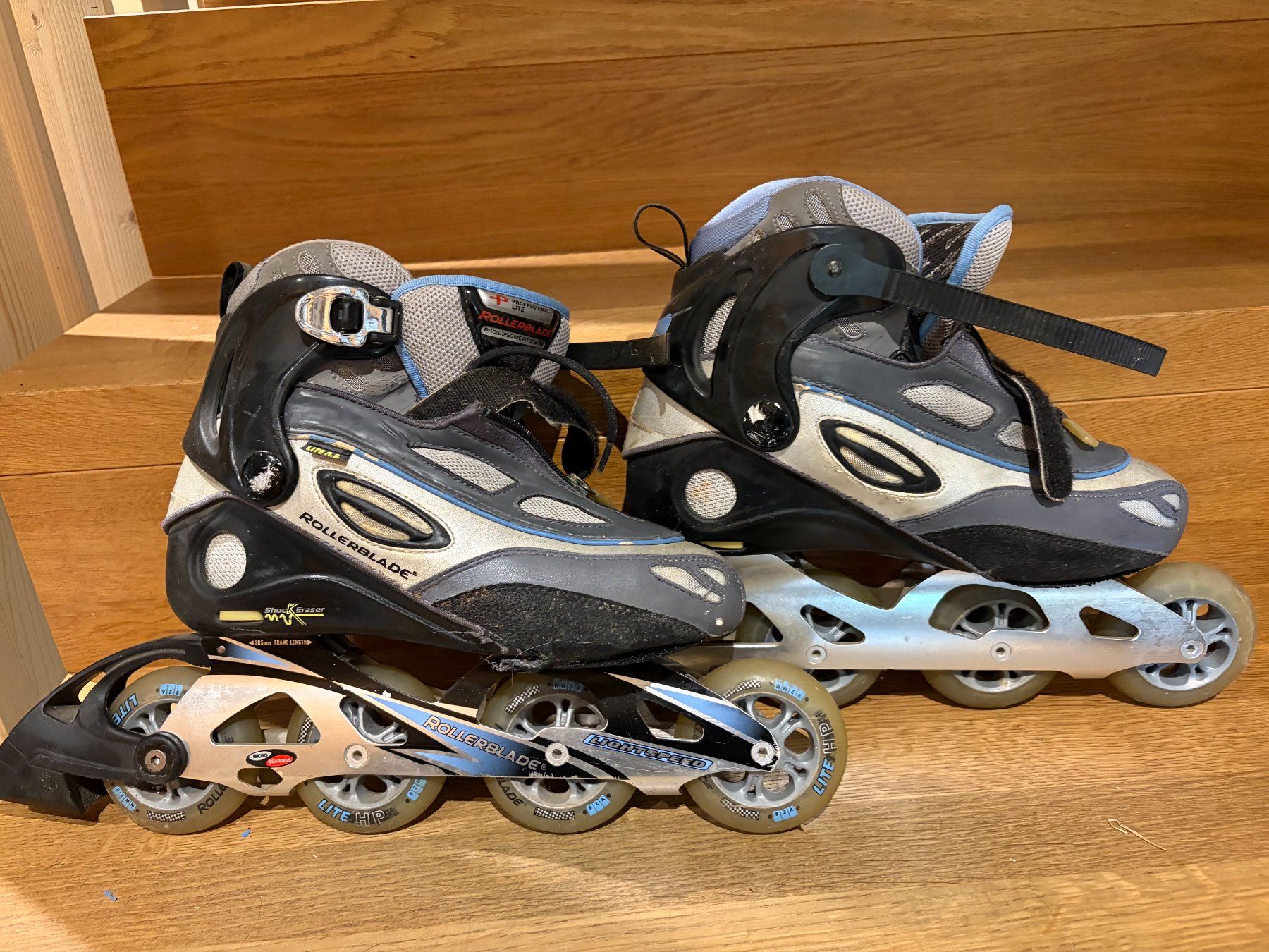 Pattini in linea & Pattini a rotelle: Rollerblades Grösse 39, gebraucht – Usato da Schlossrued venduto da Schmuck1