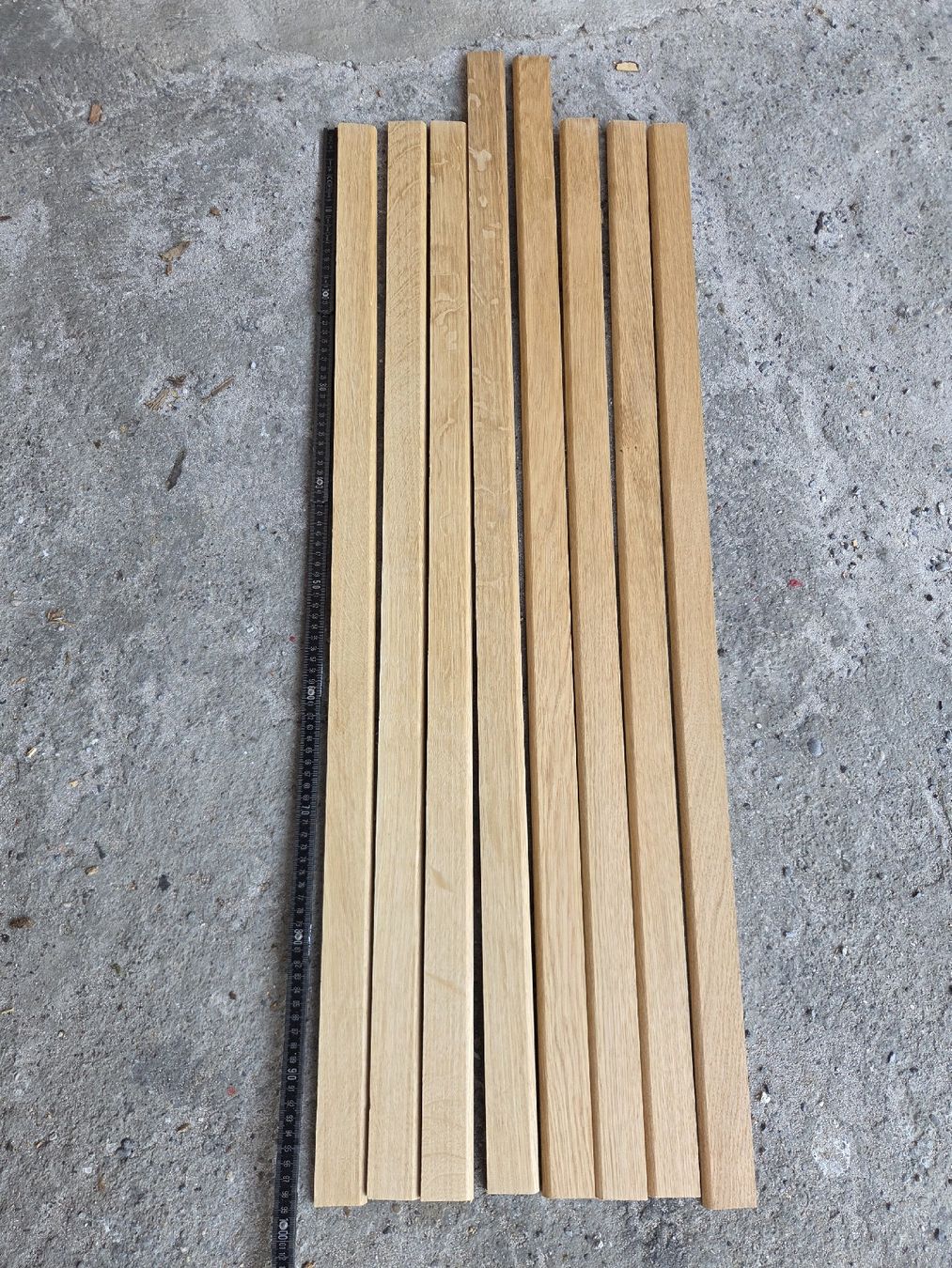 Articoli in legno: Eiche Sockellesiten massiv 40x8mm länge ca 100cm – Nuovo e nell'imballaggio originale da Muttenz venduto da Candro99 1