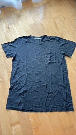 Schlichtes Herren T-Shirt mit Brusttasche, Grösse M, Dunkelb