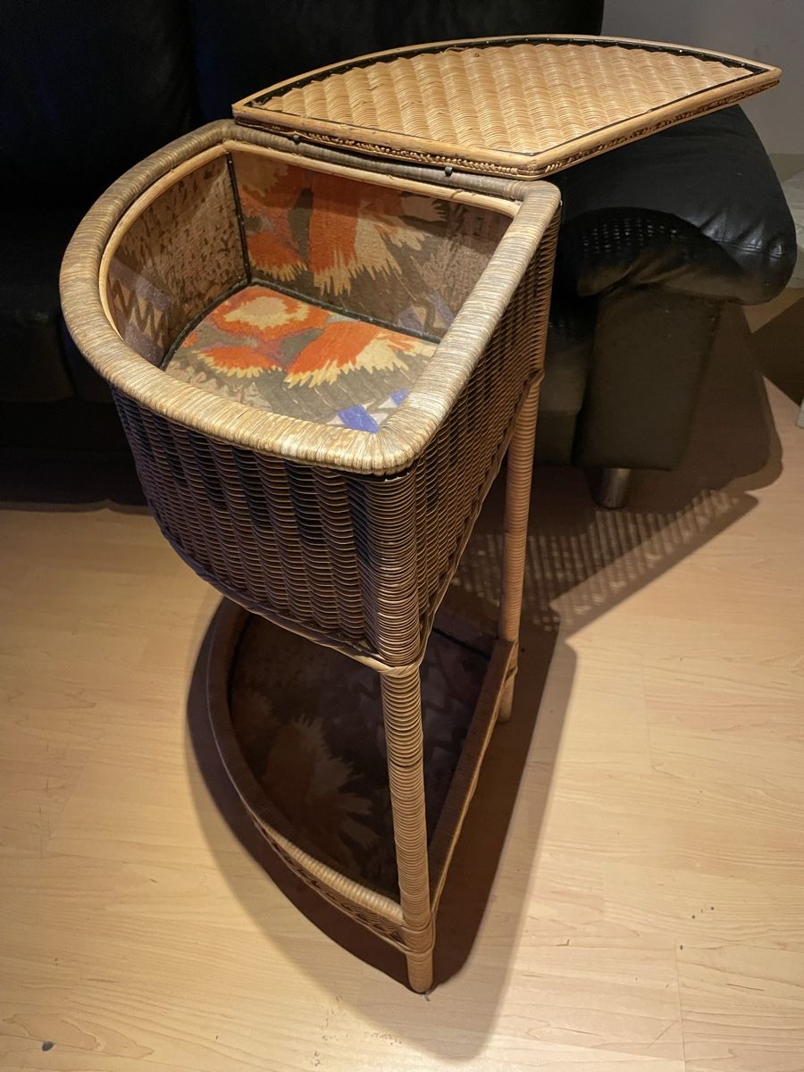 Cassettiere: Rattanmöbel aus der Rohrmöbelfabrik Rothrist – Nuovo (secondo la descrizione) da Laufen venduto da tommey90 2