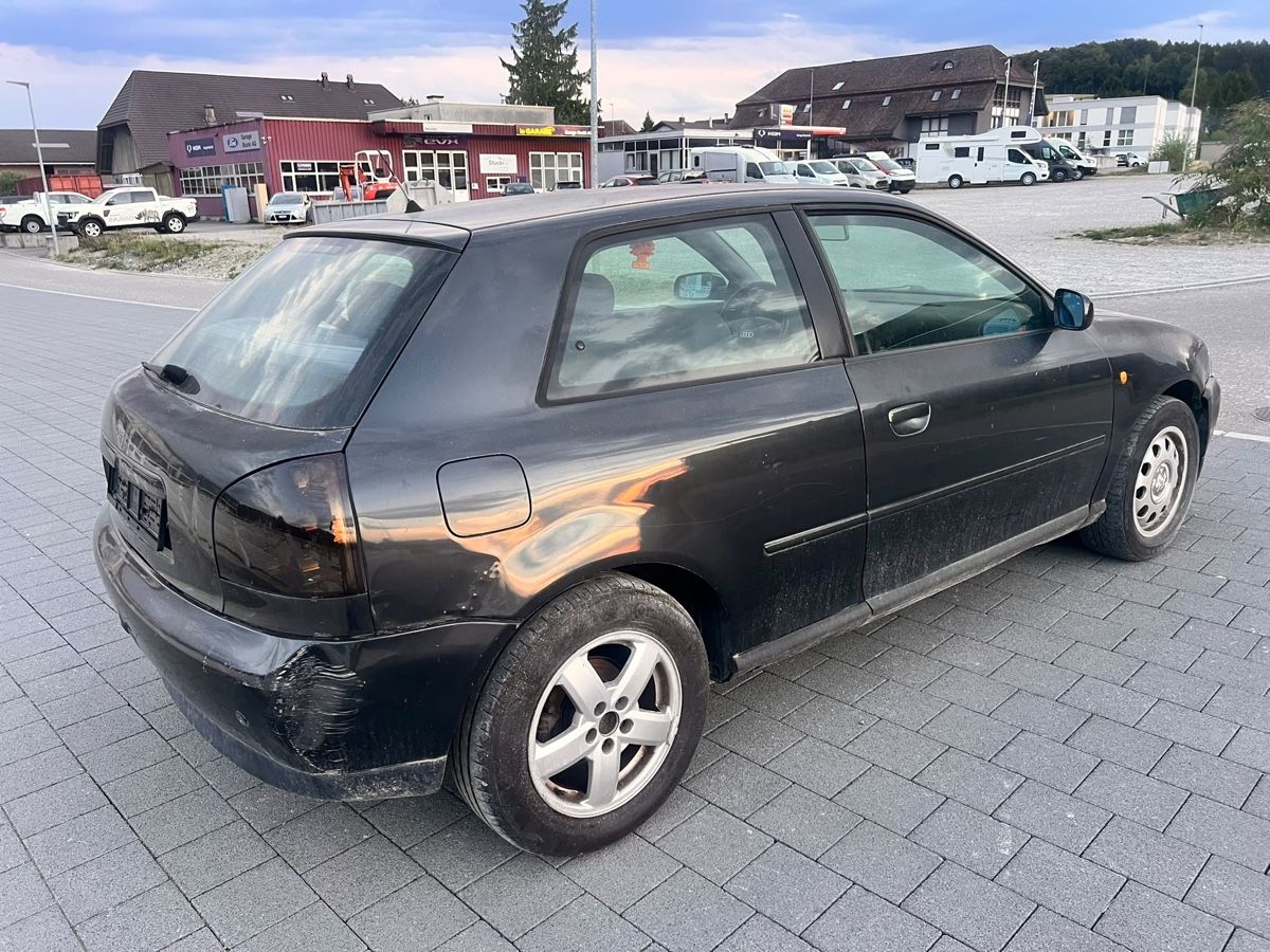 Audi Autos: Audi a3 1.8 Automat – D'occasion à Rothrist par jr_returns 6