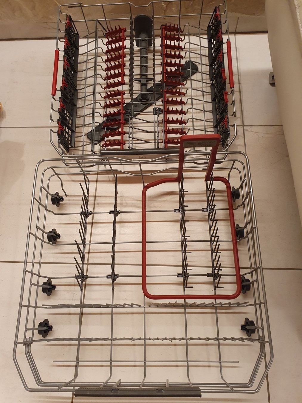Electrolux Geschirrspüler: Geschirrspülkörbe zu GA60SLVS  Electrolux – Gebraucht aus Künten von Rocchi71
