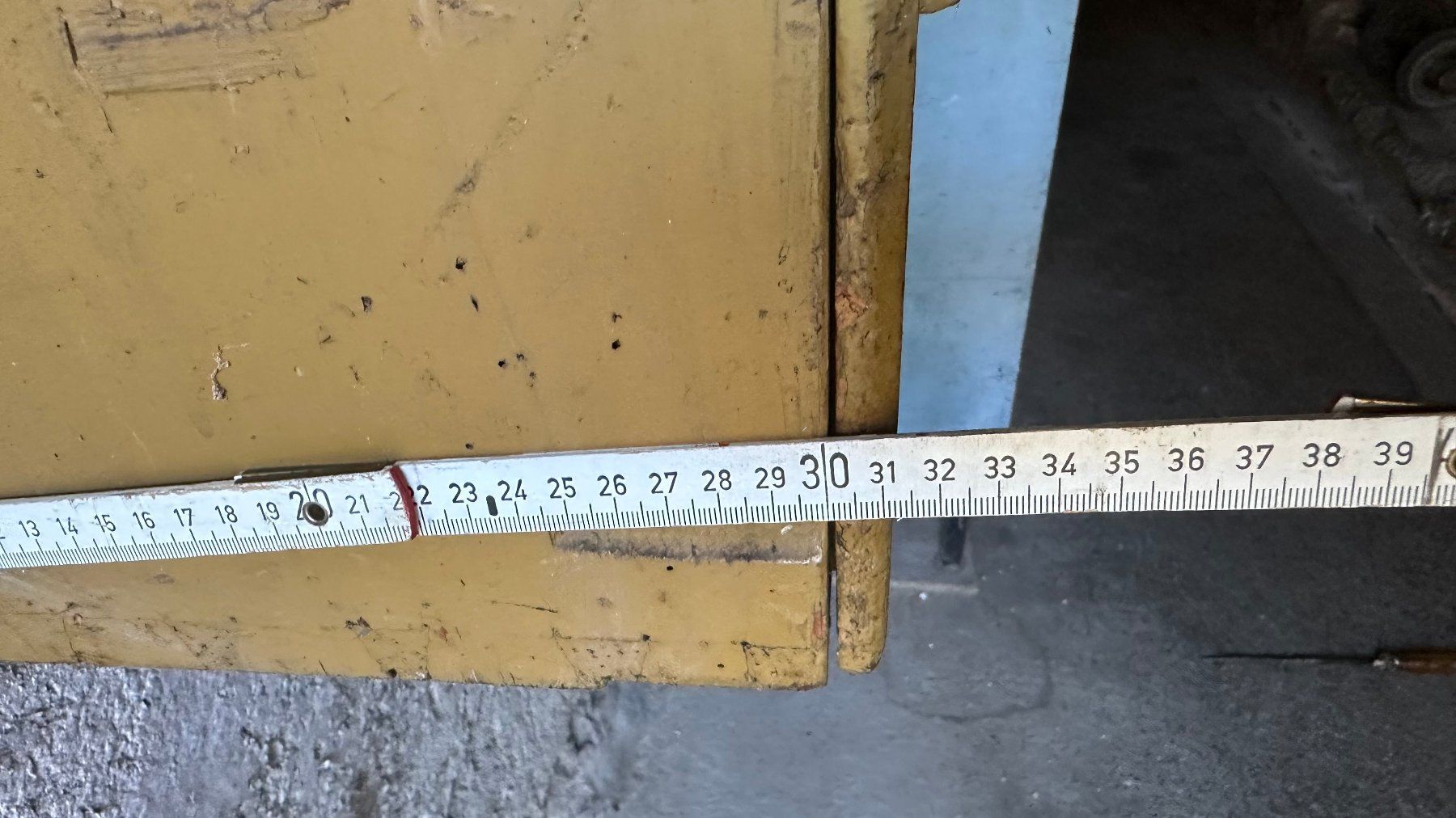 Schränke: Werkzeug Schrank, Vintage – Gebraucht aus Würenlos von Sa_li 8