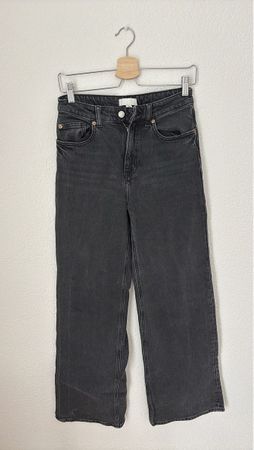 Pantalon en jean H&M coupe large gris taille 36