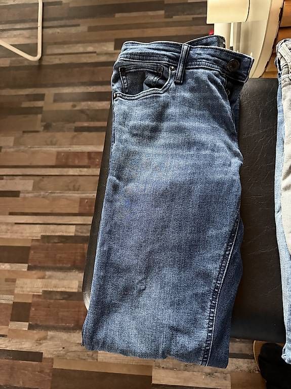 Jeans: Jeans Jack&Jones  – Usato da Kräiligen venduto da koc_5qys 4