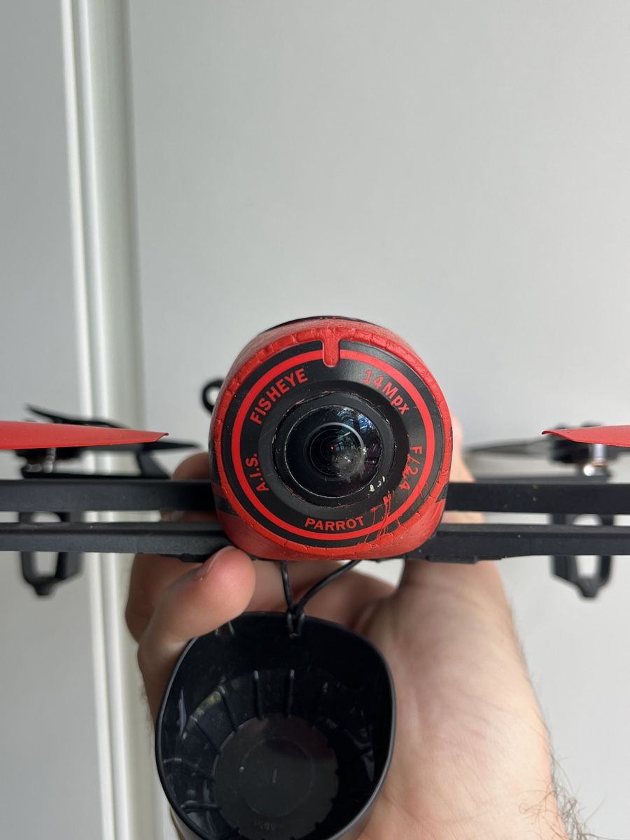 Parrot RC Kits de montage: Drone Parrot Bebop Full Set – D'occasion à Vessy par hug_9qn6 3