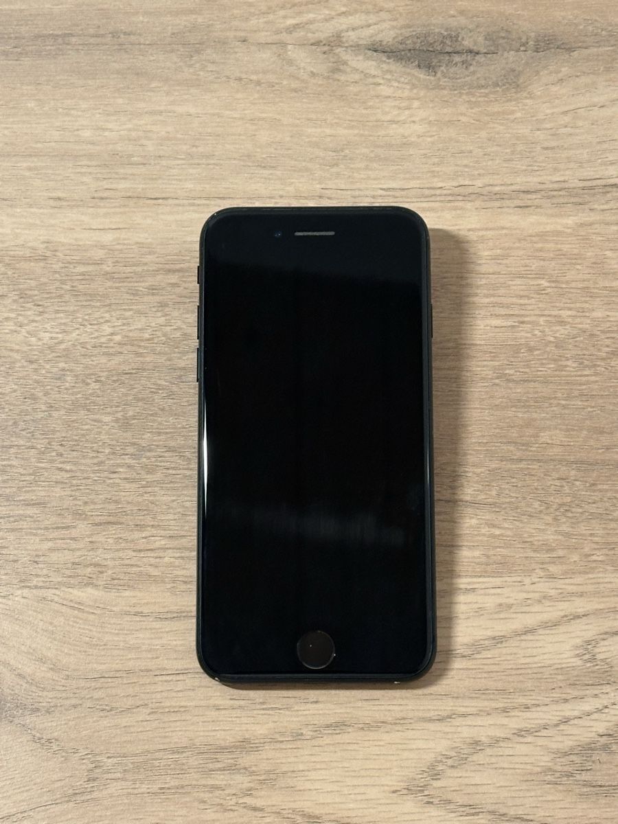 Apple Telefoni cellulari / Smartphones: iPhone SE 2022 – Usato da Cointrin venduto da res_nvs8 4