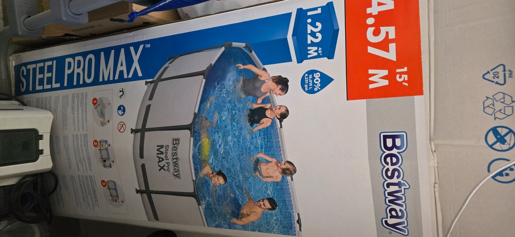 Bestway Piscines: BestWay Pool – D'occasion à Rütihof par maege81