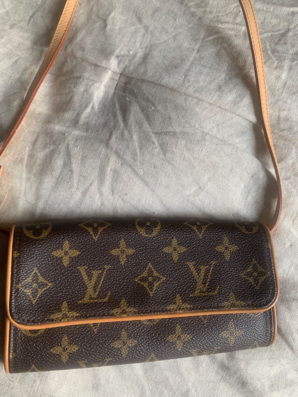Louis Vuitton Borse: Louis Vuitton pochette NEUVE et authentique – Nuovo (secondo la descrizione) da Rochefort venduto da runeii 3