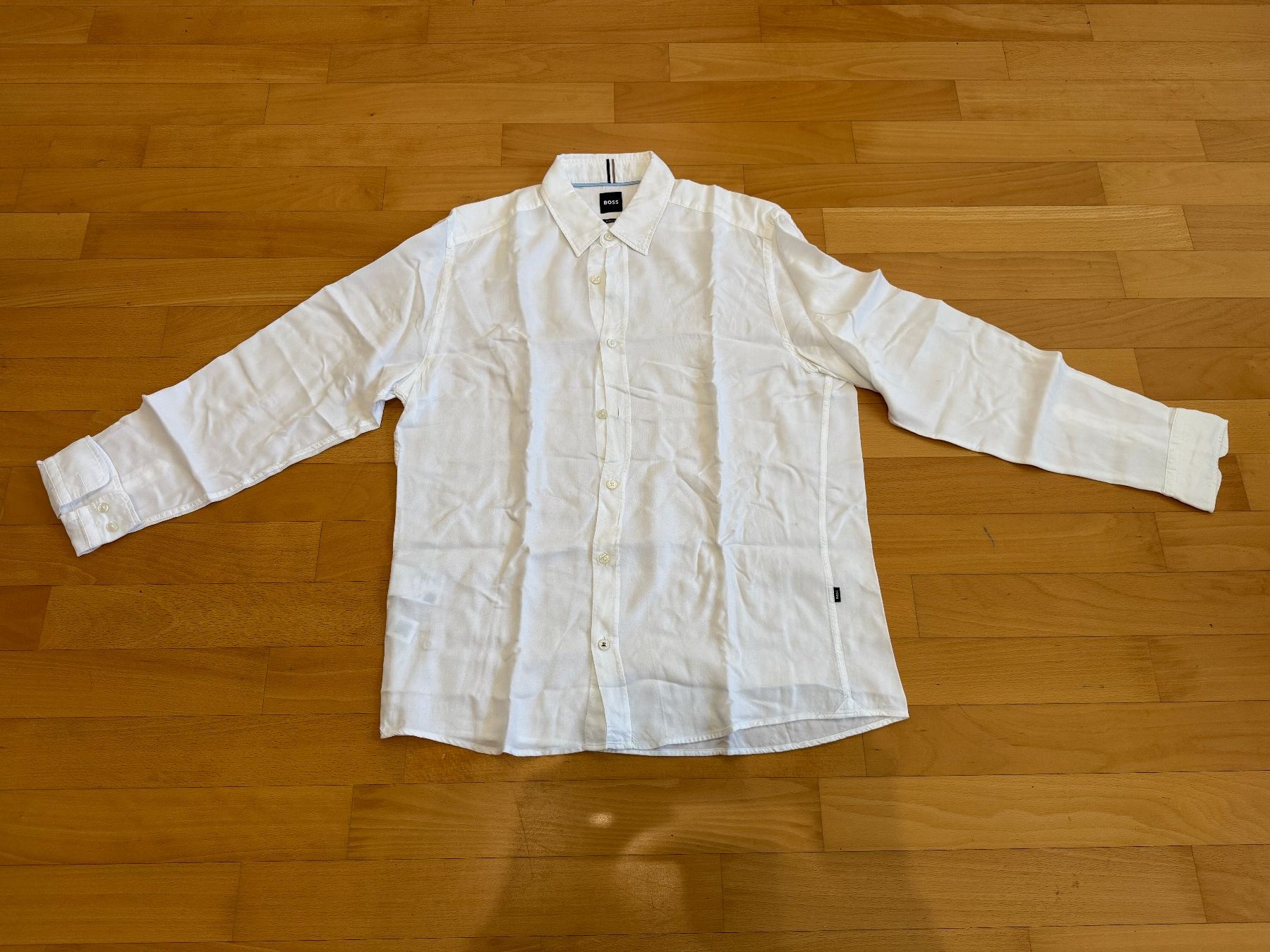 Hugo Boss Camicie: Boss Hemd langarm Weiss Sommerhemd Gr M Lyocell – Usato da Berg am Irchel venduto da Zweiti_Chance