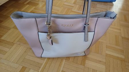 Guess Handtasche Sommerlich Pink ab 1CHF