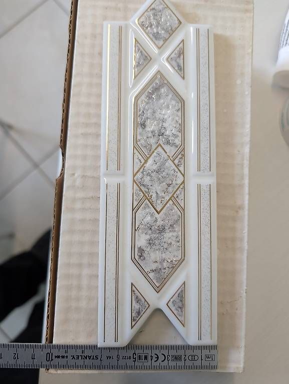 Rivestimenti per pavimenti: 16x carrelage / Fliesen 20x7cm – Usato da Sonceboz-Sombeval venduto da michael.l 1
