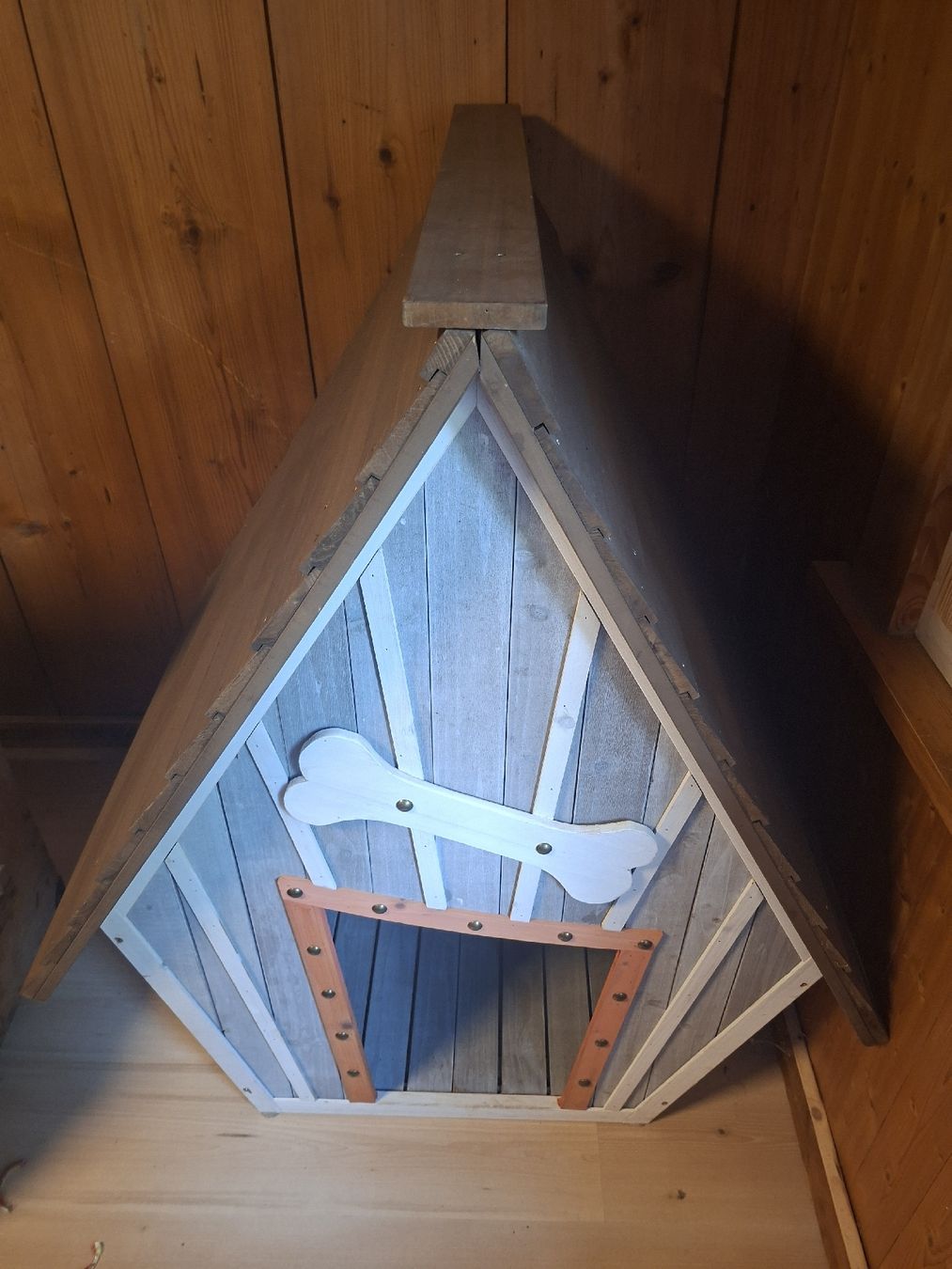 Cucce & Letti: Hundehütte – Usato da Wolfhalden venduto da goovy