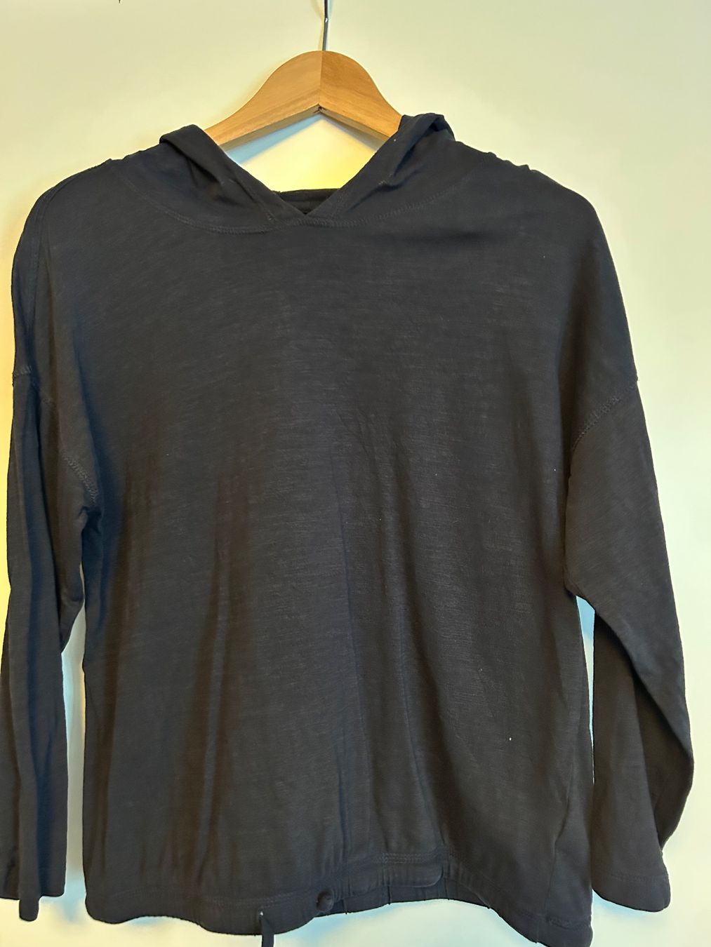 Pullover & Sweatshirts: Damenpulli Gr. L – Gebraucht aus Obergösgen von Andre118